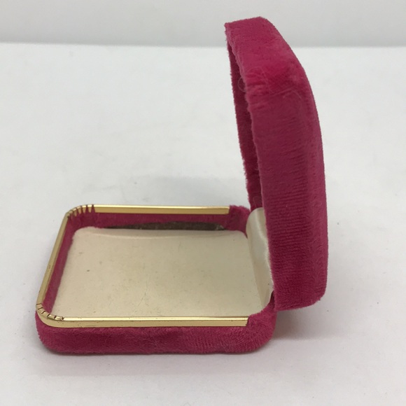 Vintage Jewelry Pink Velvet Gift Box for Fine Jewelry by Marathon - Picture 5 of 7